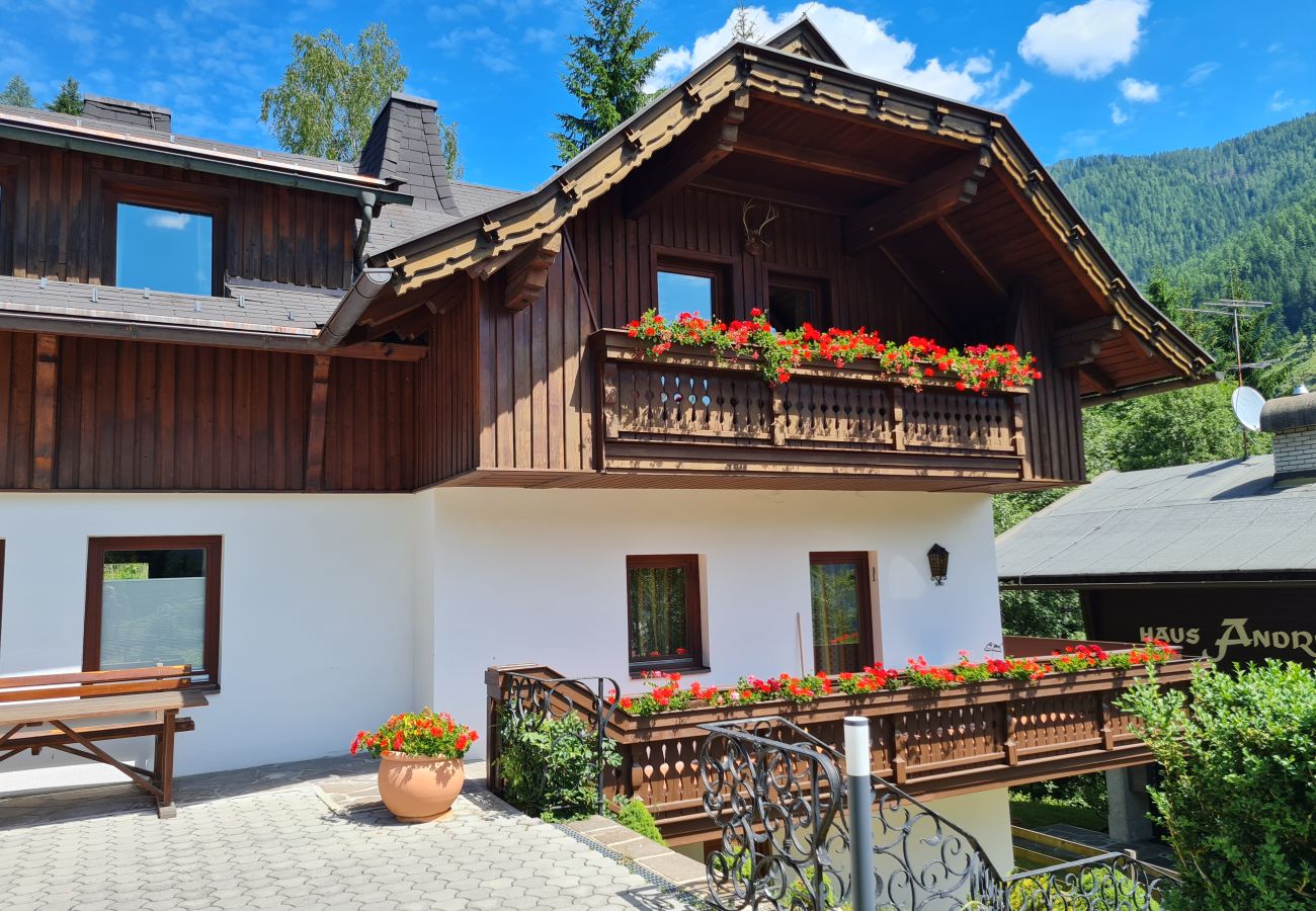 Villa in Bad Kleinkirchheim - Landhaus Finkenhof by Globalimmoservice