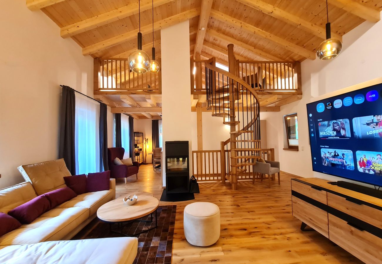 Villa in Bad Kleinkirchheim - Chalet Rehblick by Globalimmoservice