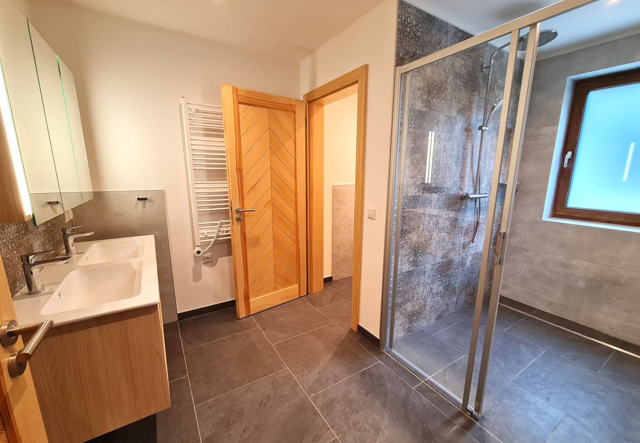 Villa in Bad Kleinkirchheim - Chalet Rehblick by Globalimmoservice