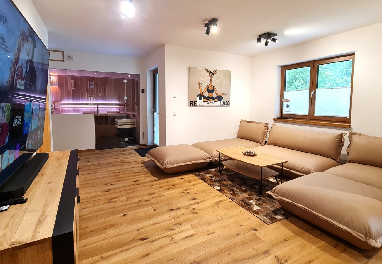 Villa in Bad Kleinkirchheim - Chalet Rehblick by Globalimmoservice